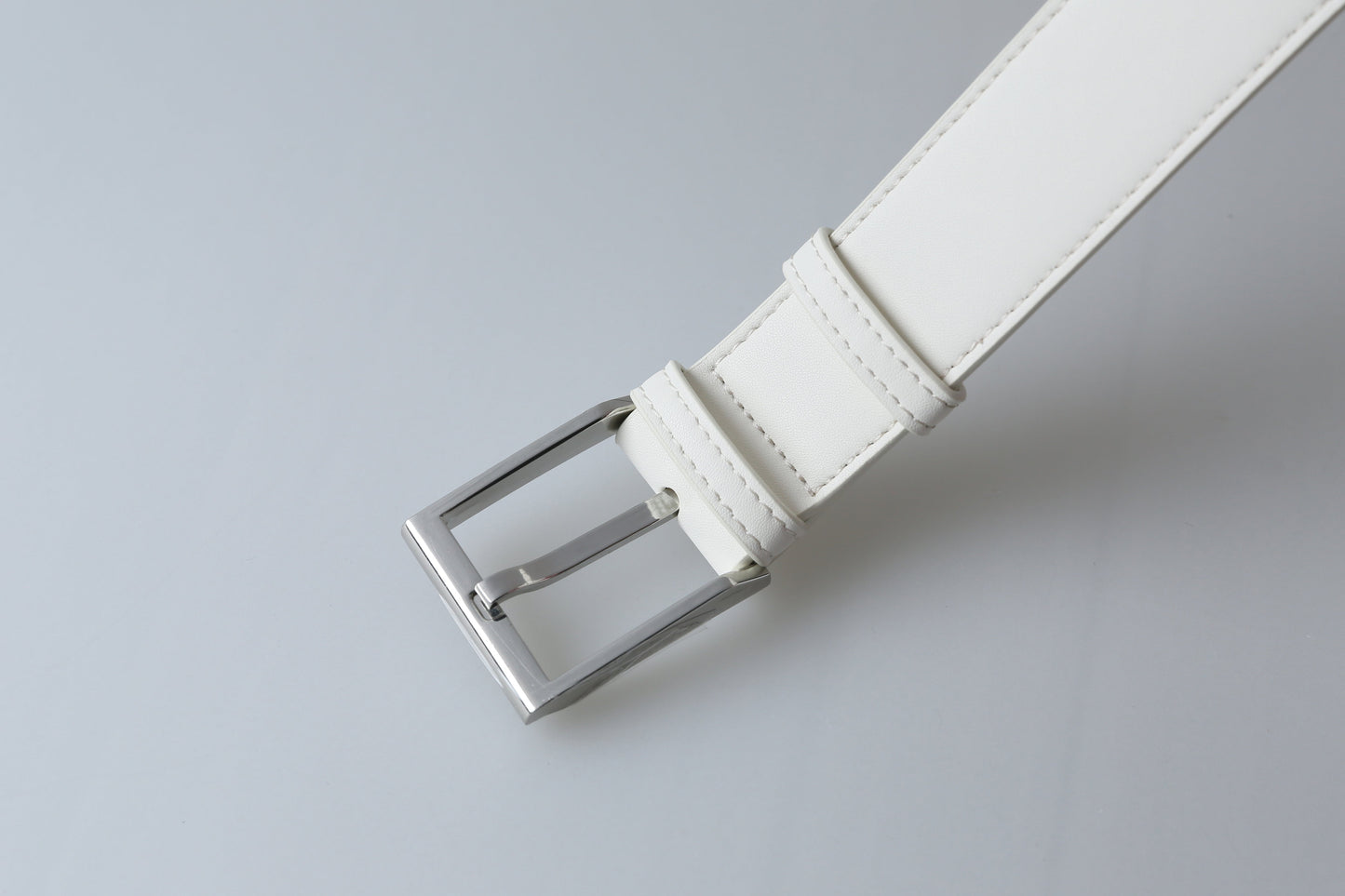 Andersen Calfskin Shoulder Bag – Minimalist Luxury Leather Crossbody